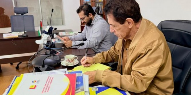 JAL de Los Mártires revisa avances de la nueva sede de la Alcaldía Local