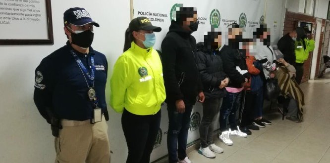 Siete menores rescatadas, seis allanamientos y ocho capturas: el mayor golpe a red de trata y prostitución de infantes en el barrio Santa Fe en Bogotá 